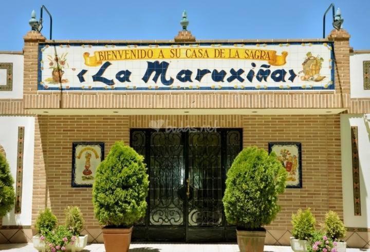 Hotel La Maruxina La Alameda de la Sagra Екстериор снимка