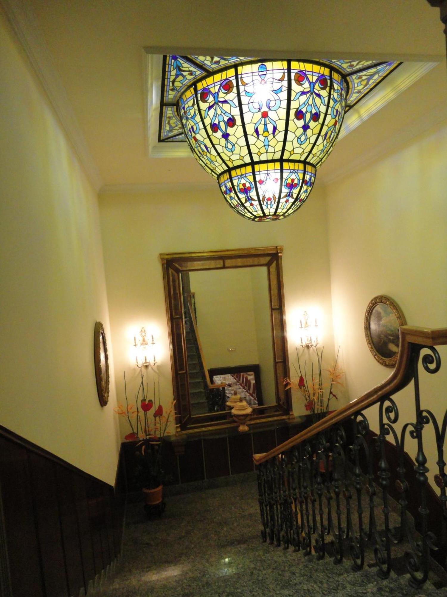 Hotel La Maruxina La Alameda de la Sagra Екстериор снимка